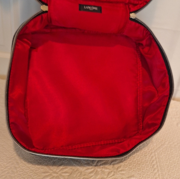 Lancome cosmetic case - NWOT - Picture 11 of 12